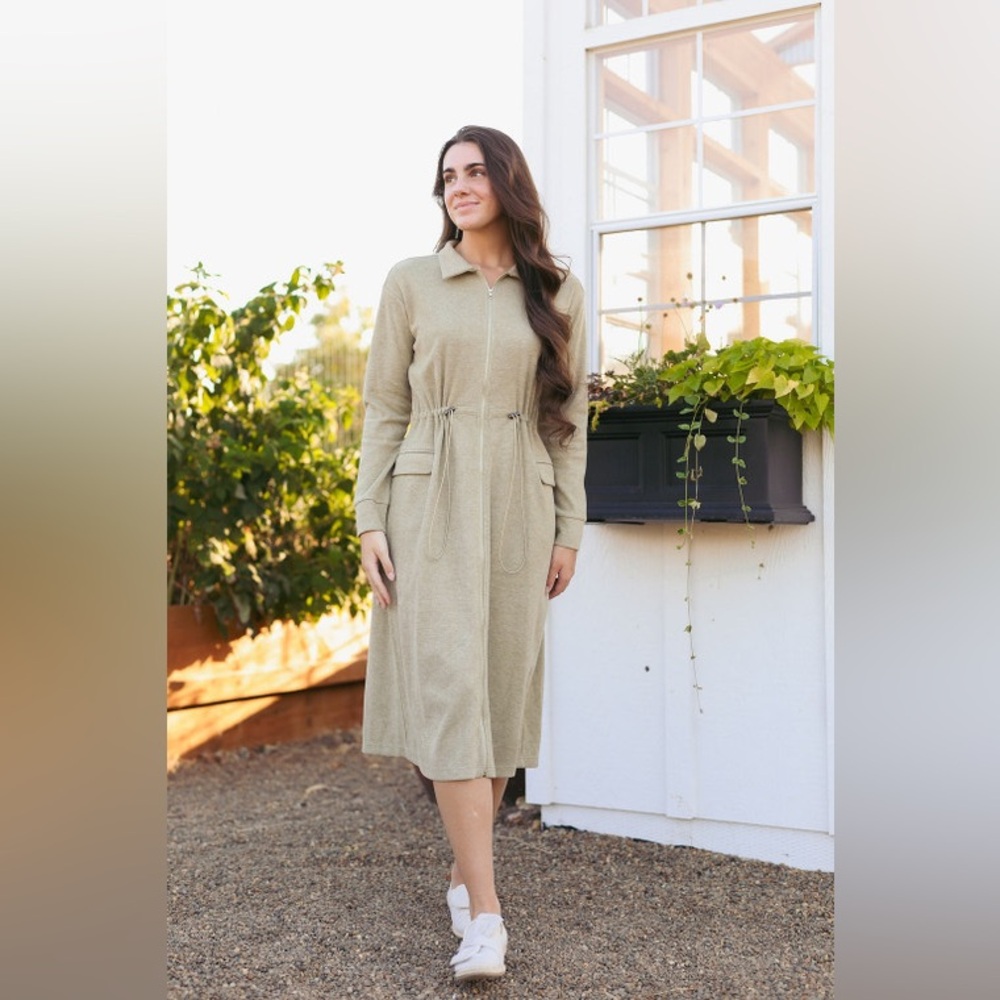 Dainty Jewells Made My Day dress
